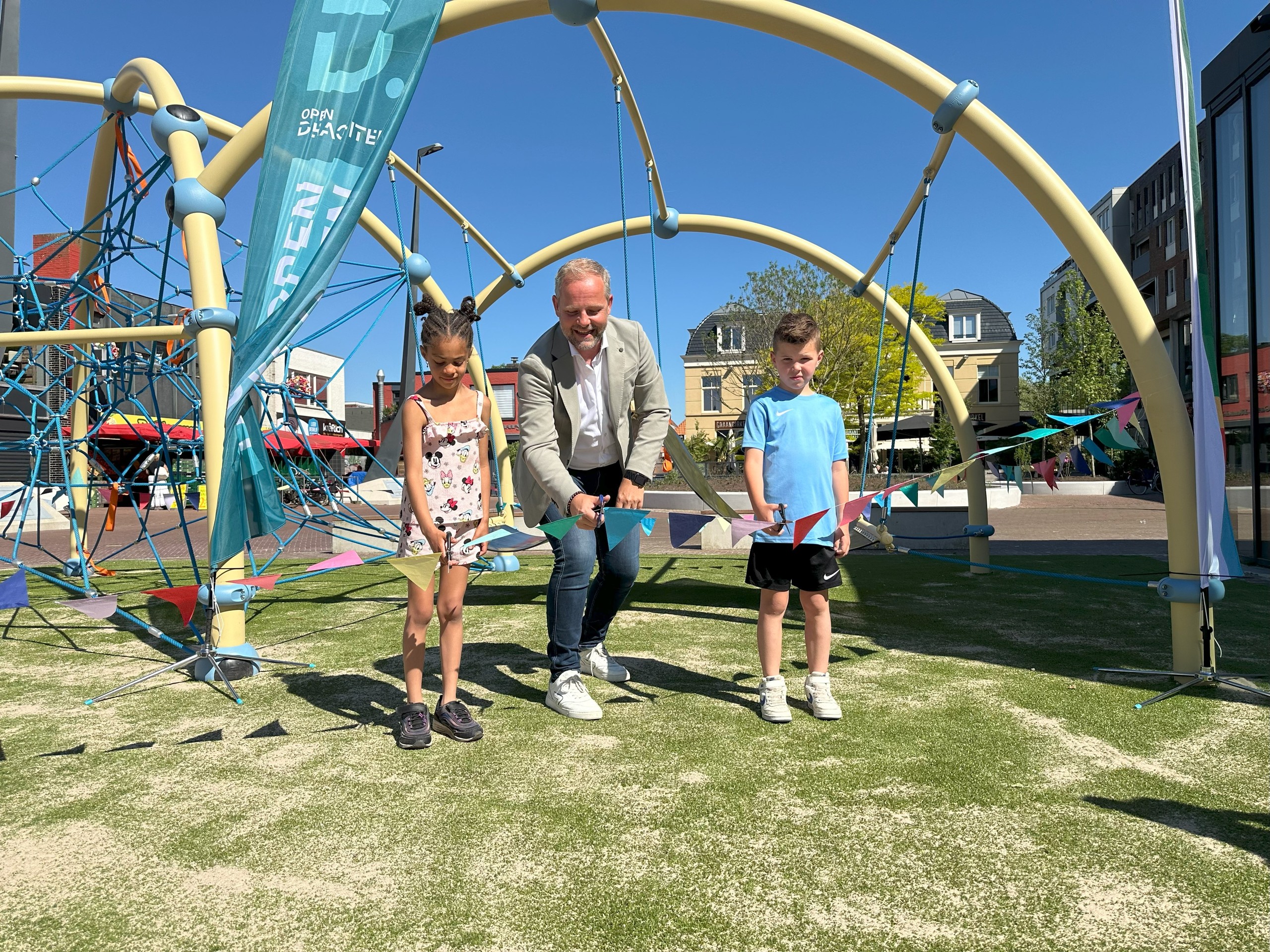 Opening Speeltoestel met Pieter van der Zwan